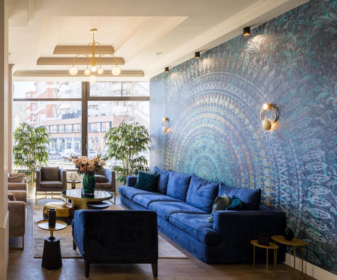 Hotel Rogge Resita Zewnętrze zdjęcie