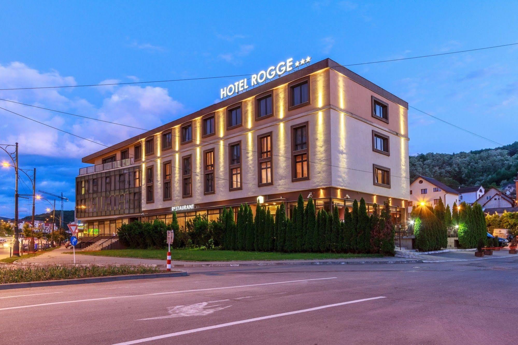 Hotel Rogge Resita Zewnętrze zdjęcie