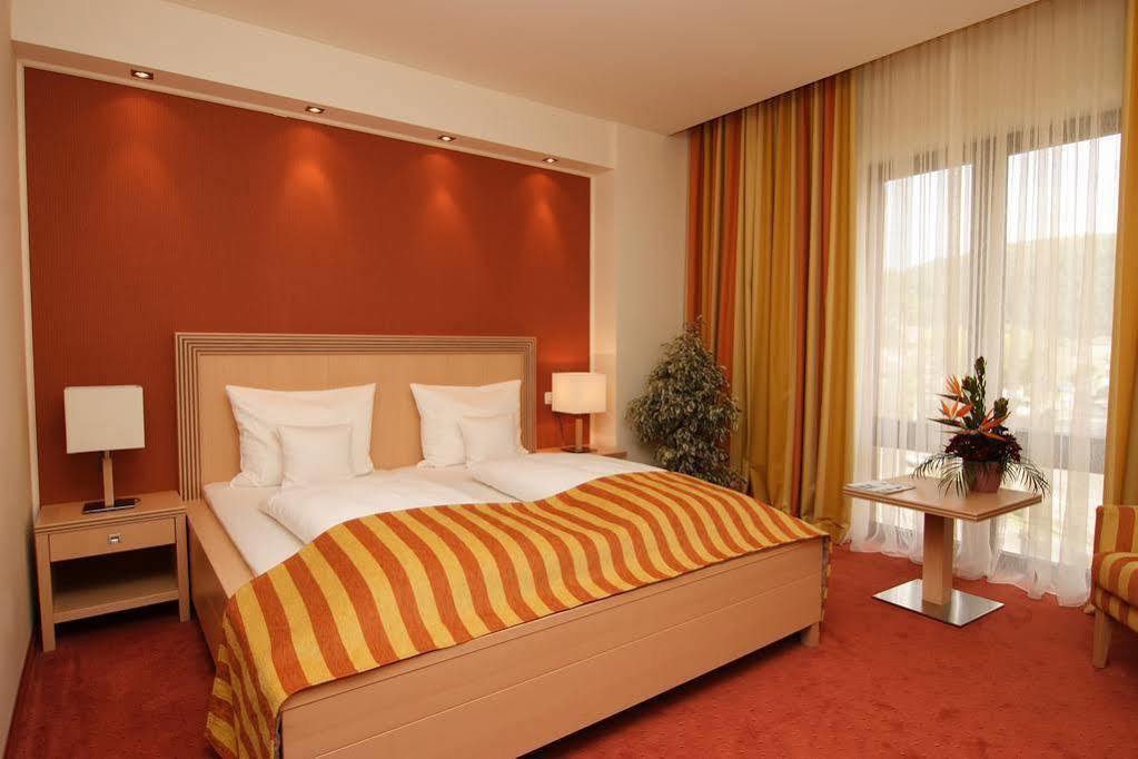 Hotel Rogge Resita Zewnętrze zdjęcie